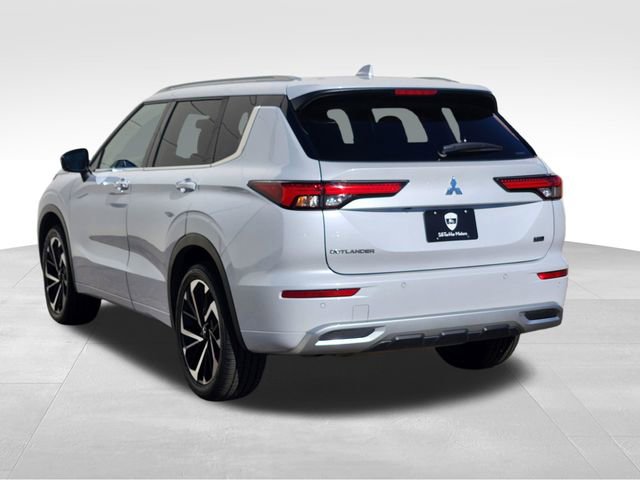 Used 2022 Mitsubishi Outlander SEL image 6