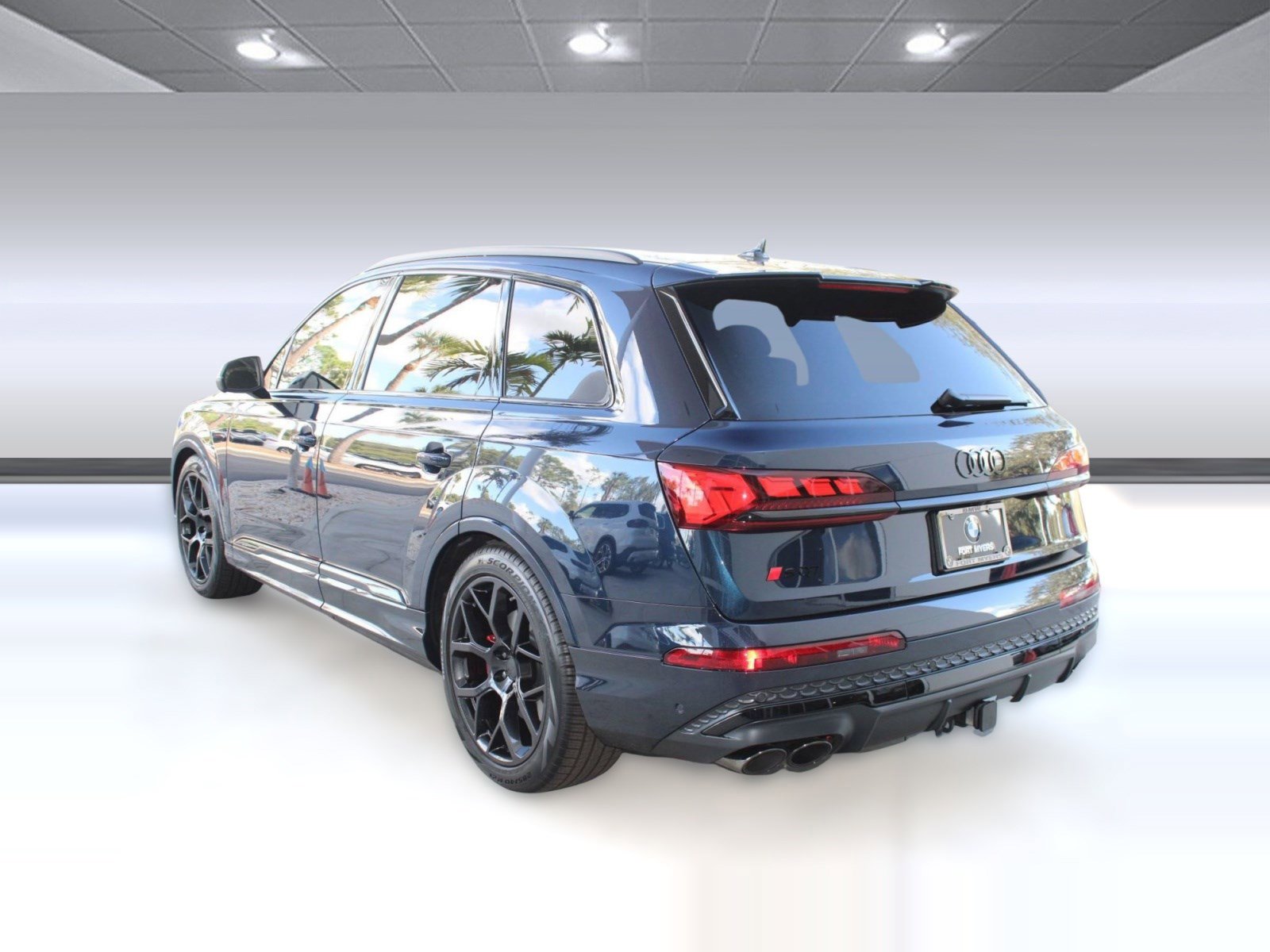 Used 2026 Audi SQ7 Prestige image 3