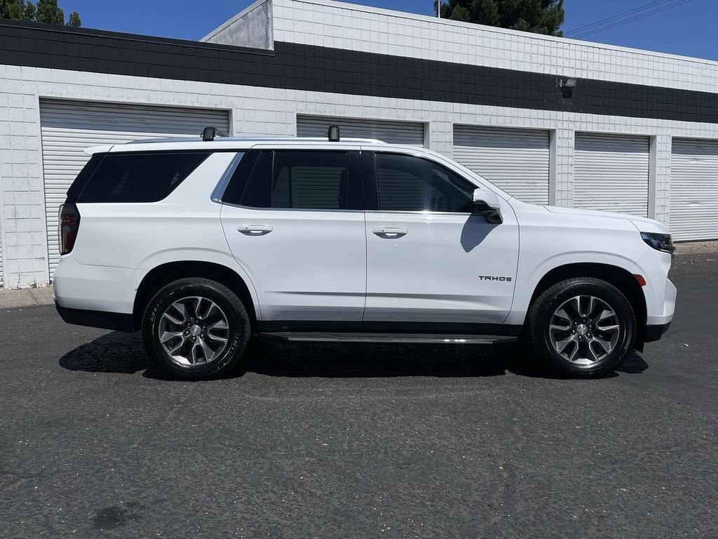 Certified 2022 Chevrolet Tahoe LT w/ Luxury Package AWD/4WD image 37