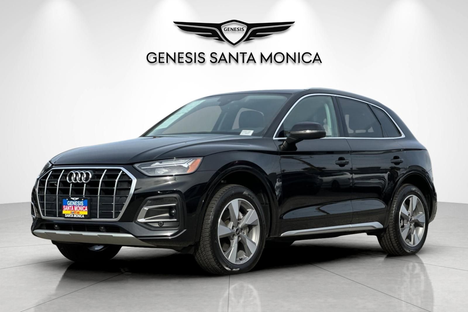 Used 2023 Audi Q5 2.0T Premium w/ Convenience Package image 9