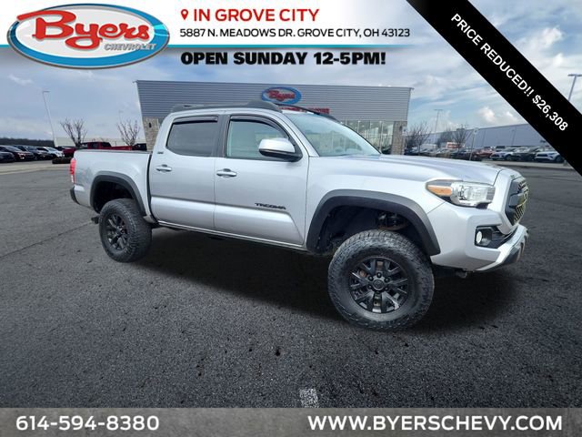 Used 2016 Toyota Tacoma SR5 w/ SR5 Appearance Package (SN)