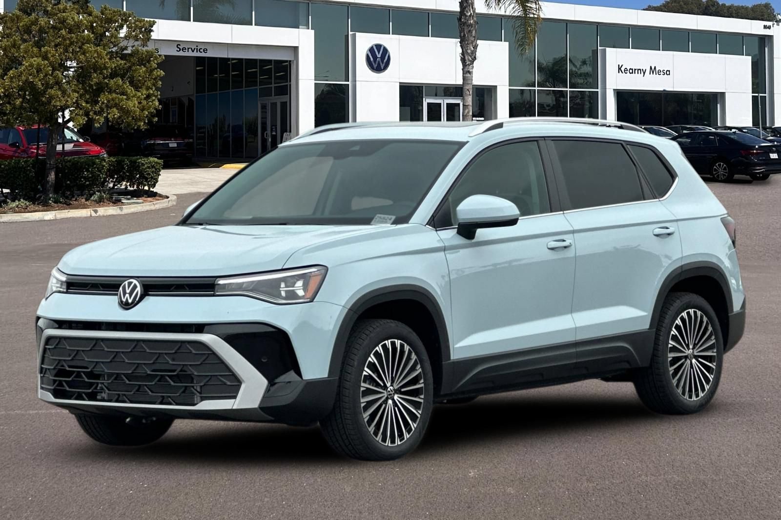 New 2026 Volkswagen Taos SE FWD image 8