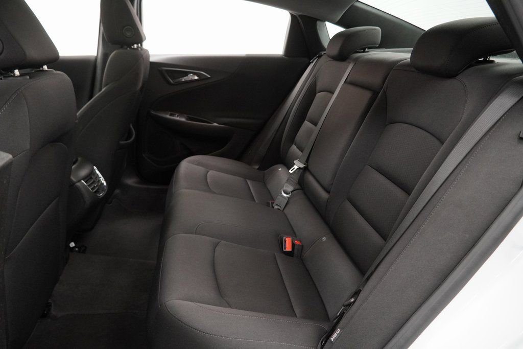 Used 2024 Chevrolet Malibu LT image 21