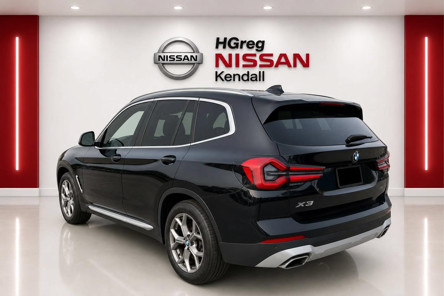 Used 2022 BMW X3 xDrive30i AWD/4WD image 2