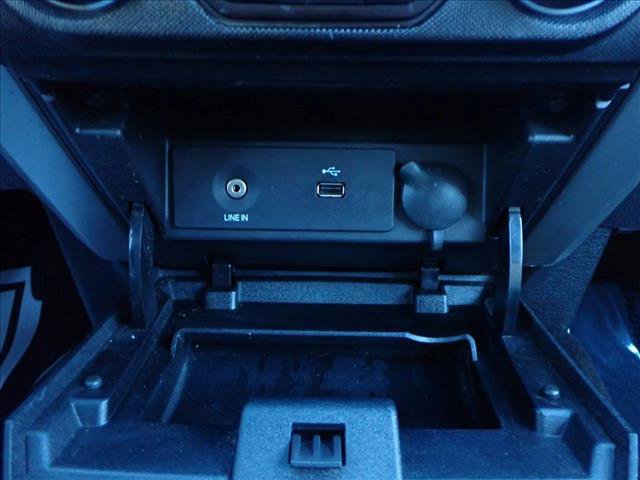 Used 2013 Ford F150 XLT w/ Mid Equipment Group image 19