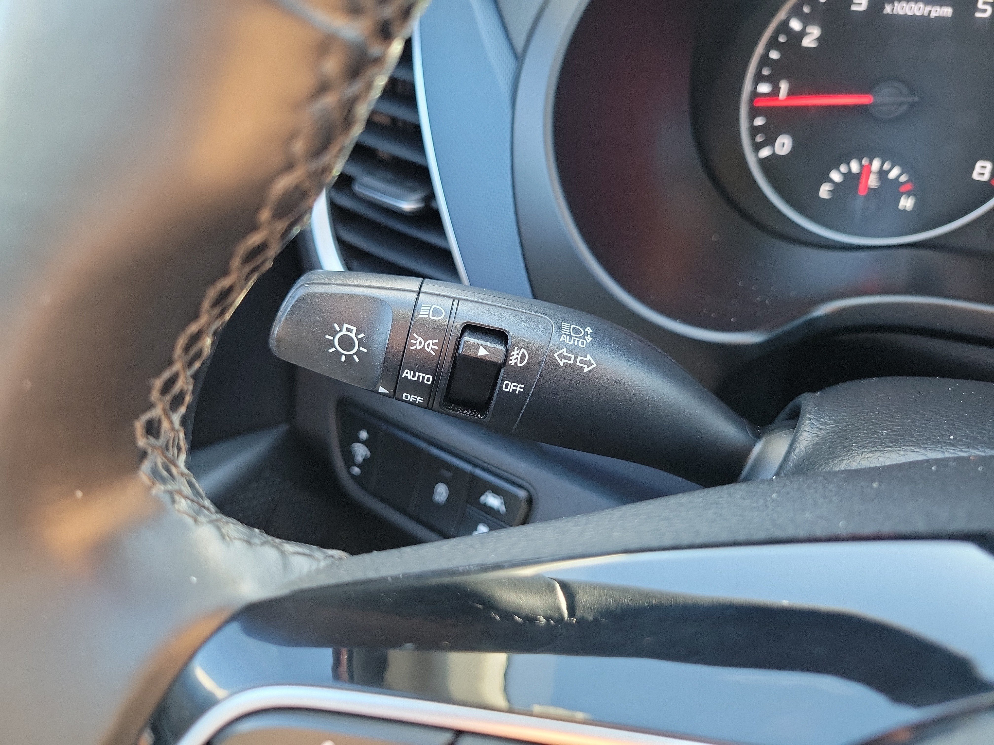 Certified 2021 Kia Seltos S FWD image 29