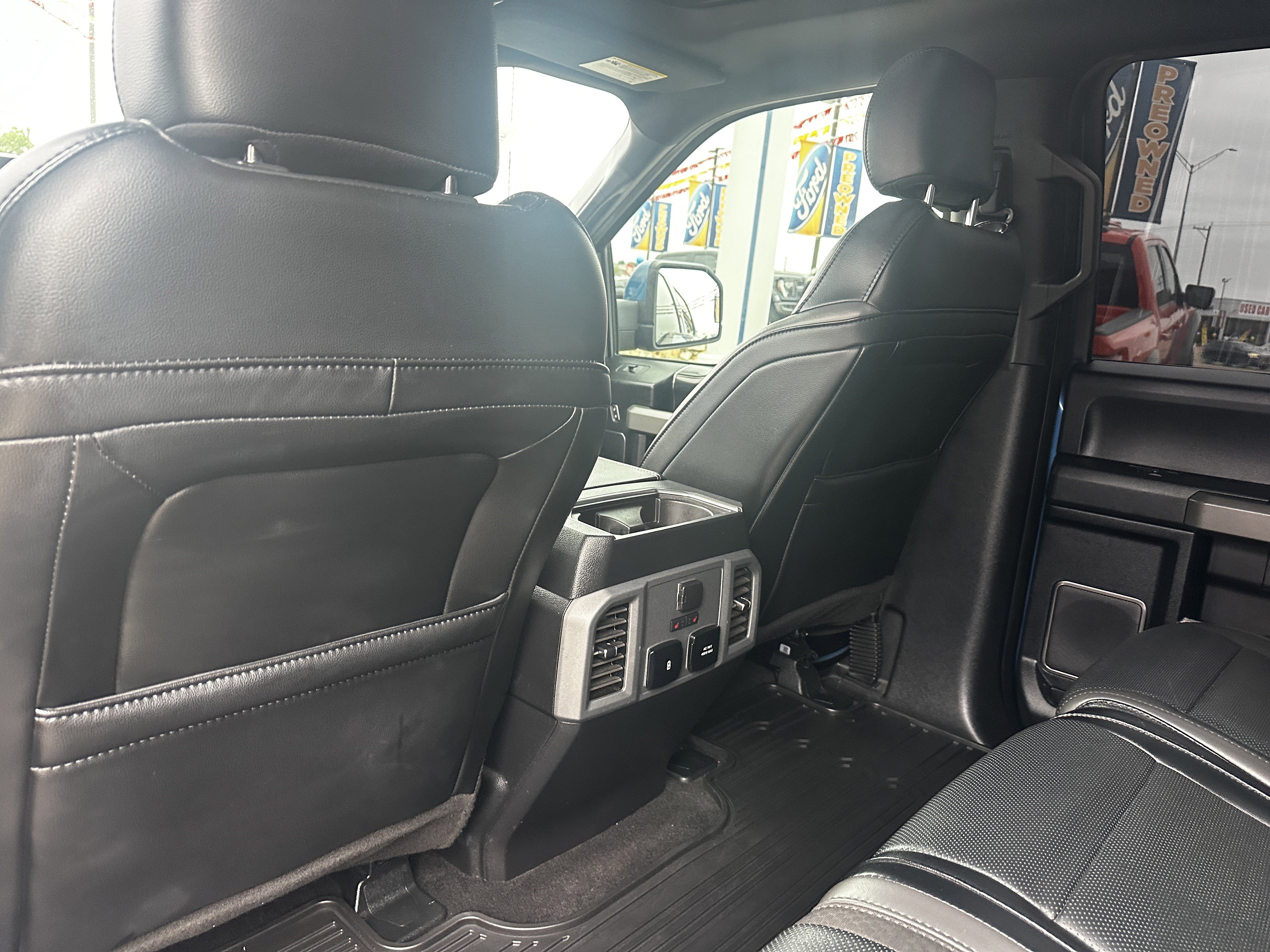 Used 2019 Ford F150 Raptor w/ Equipment Group 802A Luxury AWD/4WD image 19