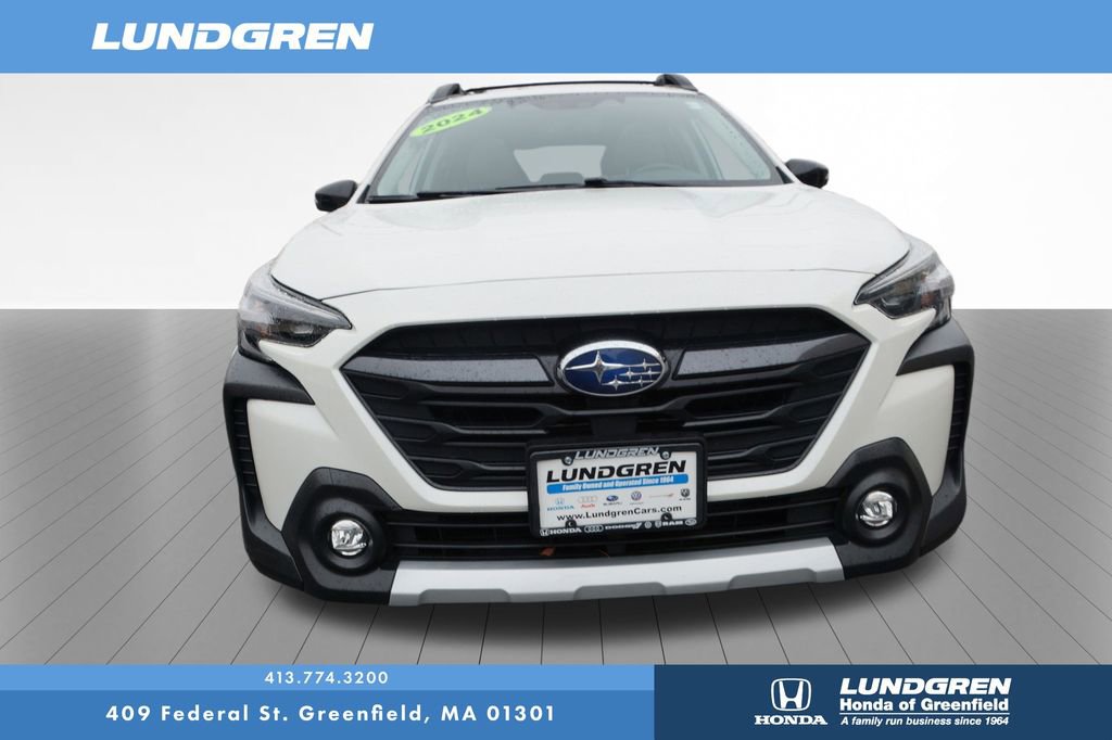 Used 2024 Subaru Outback Limited AWD/4WD image 2