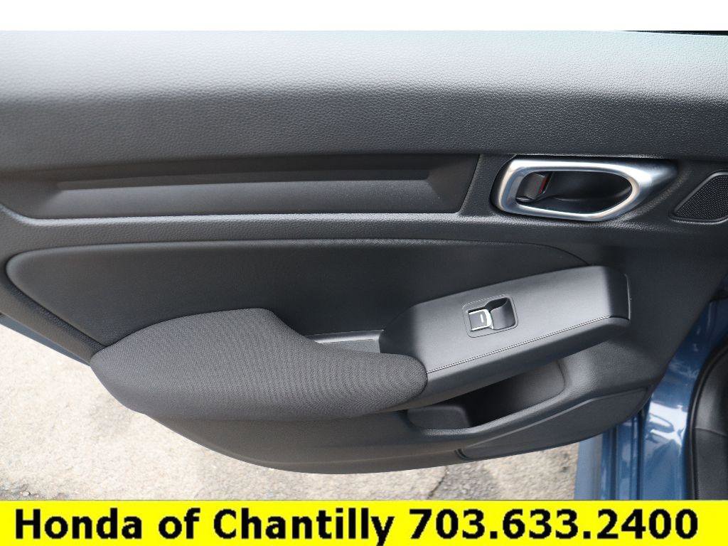Used 2025 Honda Civic Sport image 22