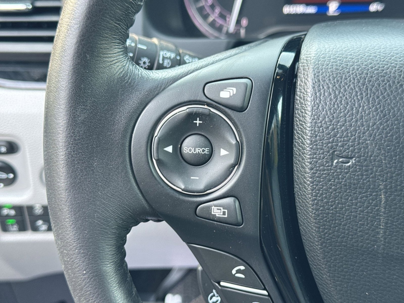 Used 2019 Honda Ridgeline RTL-E image 16