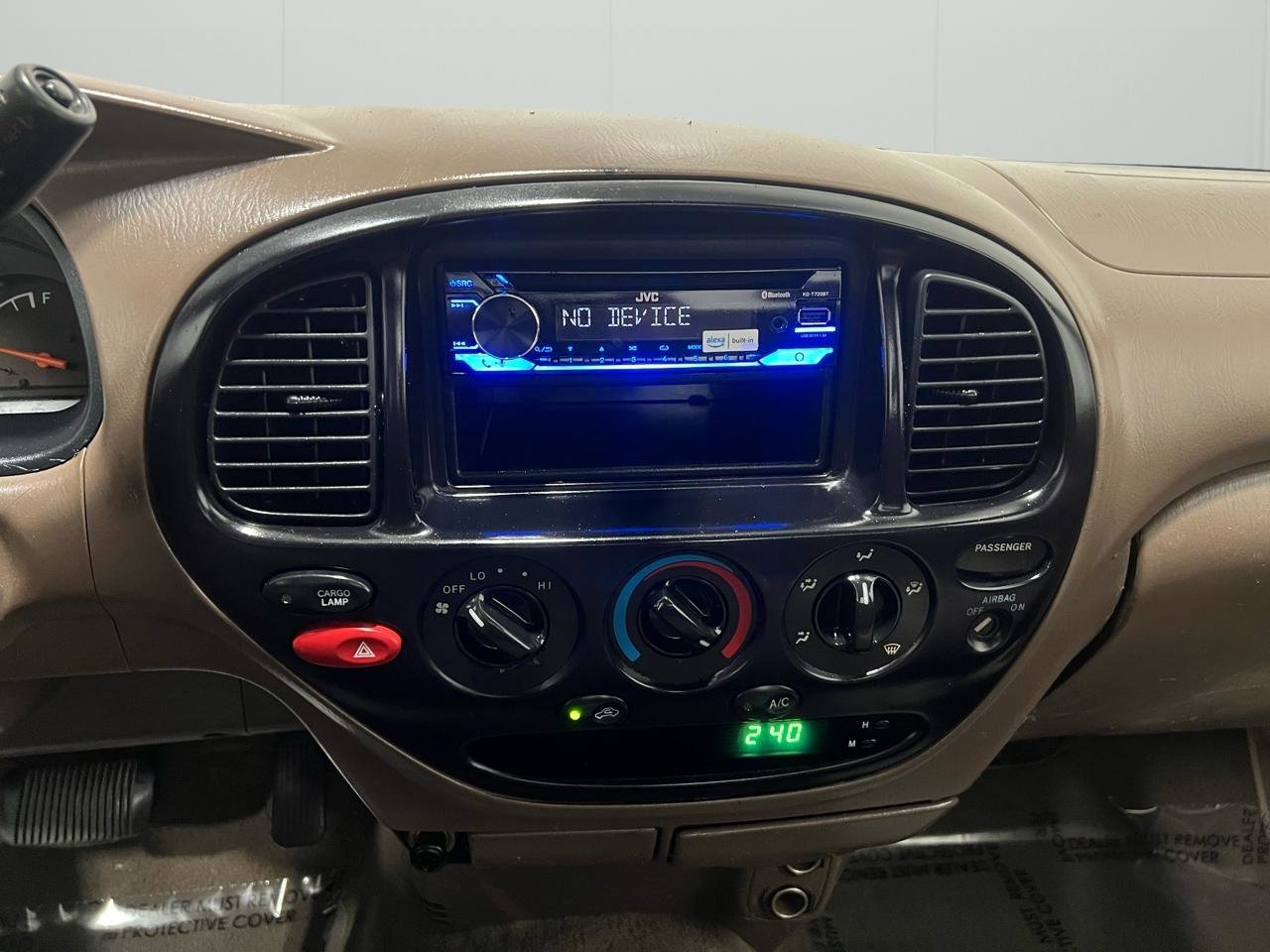 Used 2000 Toyota Tundra 2WD Regular Cab image 33