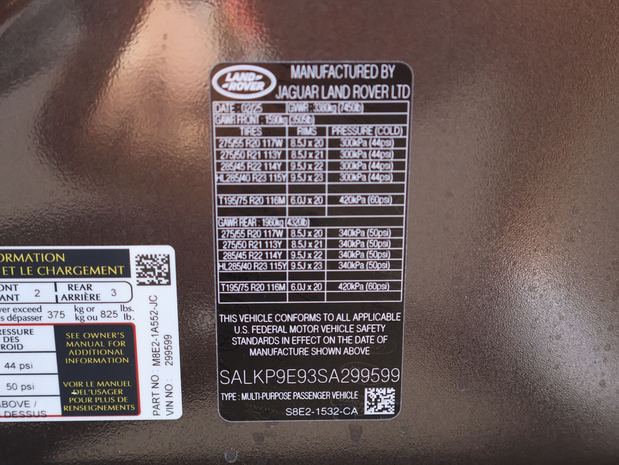 Used 2025 Land Rover Range Rover SE AWD/4WD image 36