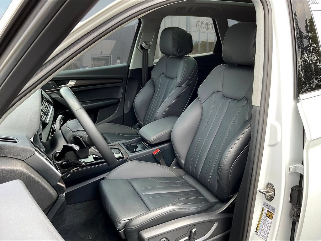 Used 2024 Audi Q5 2.0T Premium AWD/4WD image 23