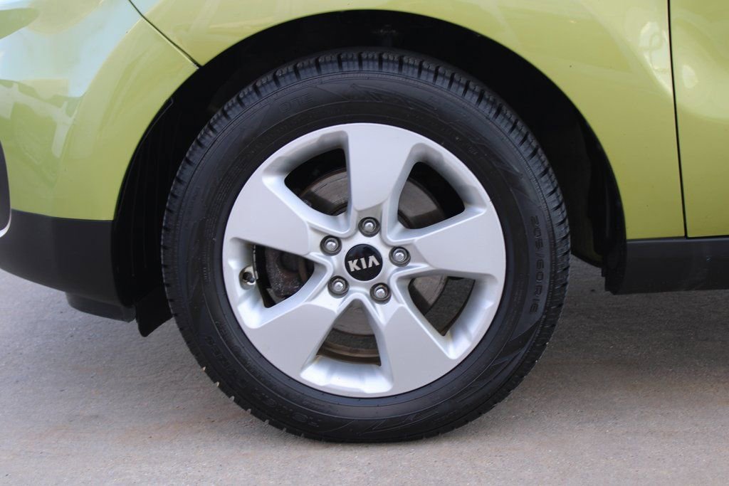 Used 2018 Kia Soul image 26