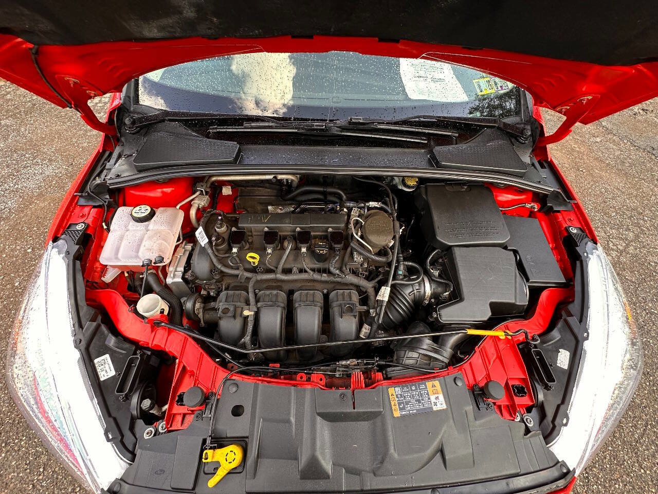 Used 2016 Ford Focus SE image 12