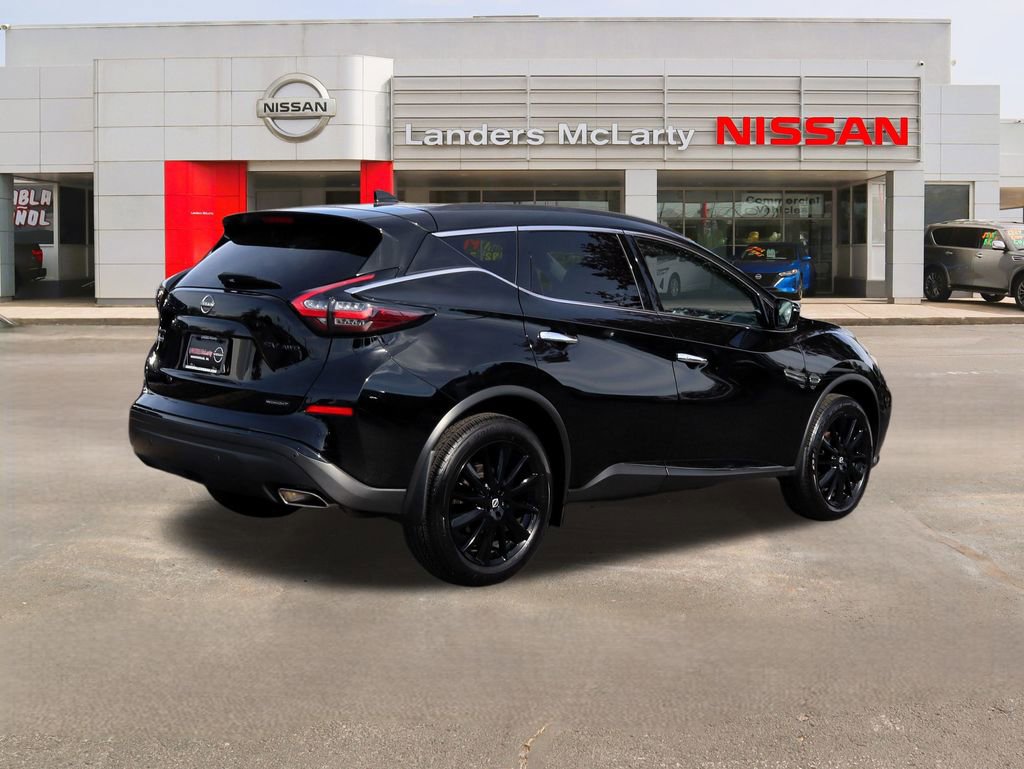 Used 2024 Nissan Murano SV w/ SV Midnight Edition Package image 3