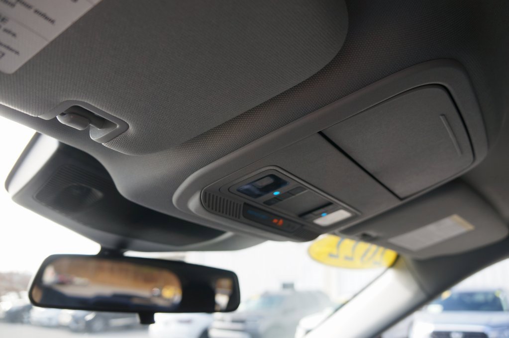 Used 2022 Ford Explorer XLT w/ Class IV Trailer Tow Package image 30