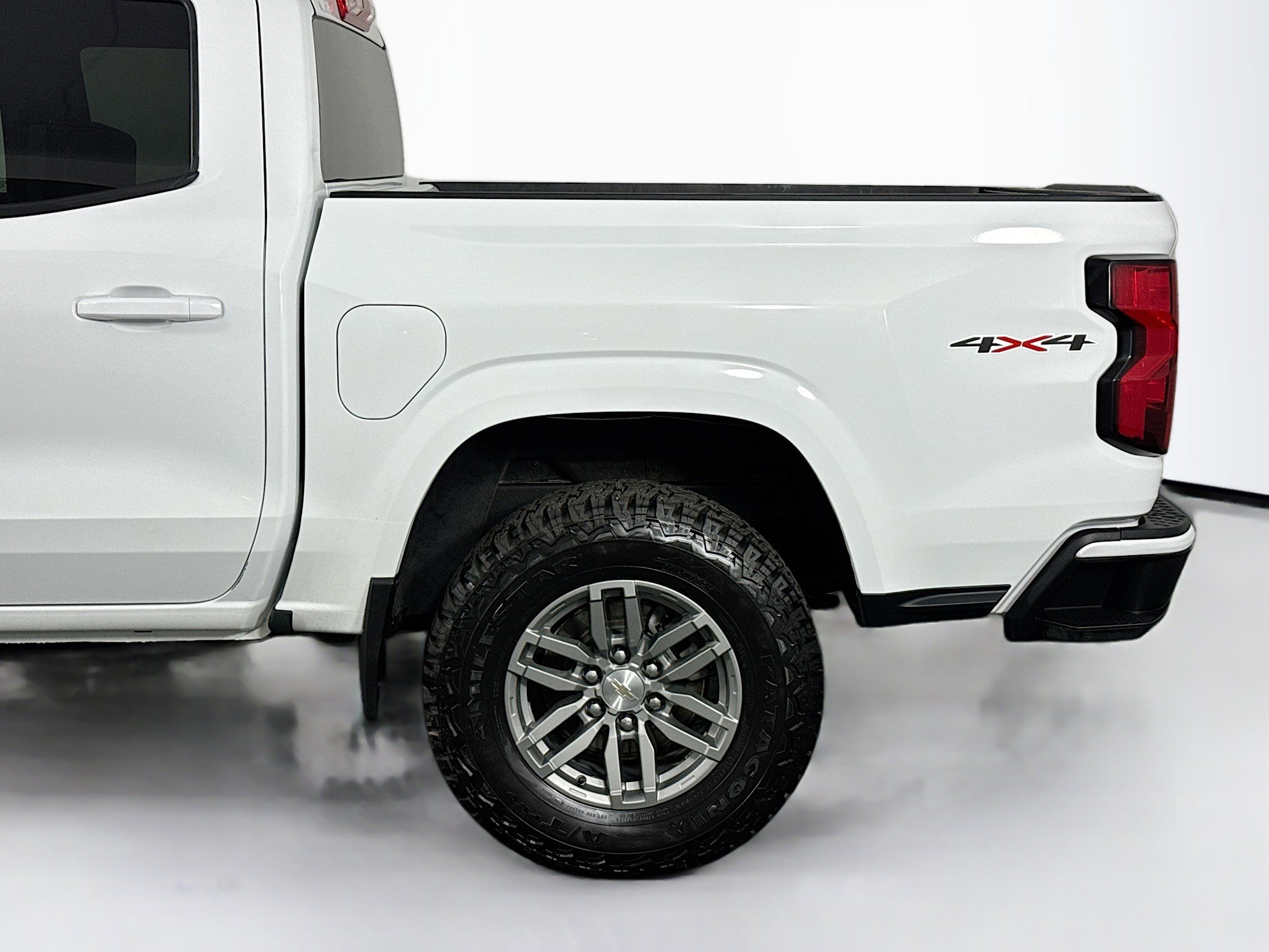 Used 2023 Chevrolet Colorado LT image 35