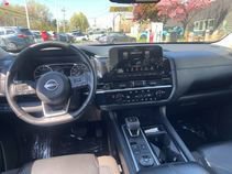 Certified 2023 Nissan Pathfinder SL w/ SL Premium Package AWD/4WD image 11