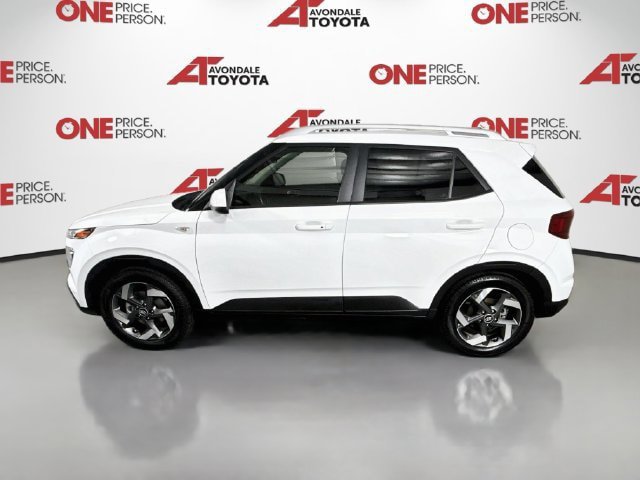 Used 2021 Hyundai Venue SEL w/ Premium Package FWD image 4
