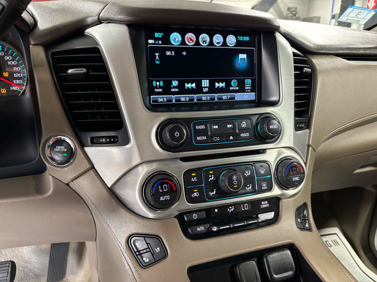 Used 2020 GMC Yukon XL SLT w/ Open Road Package AWD/4WD image 28