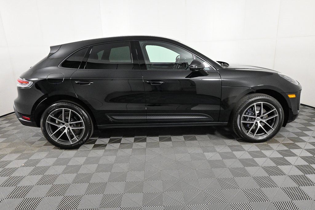 New 2026 Porsche Macan image 29
