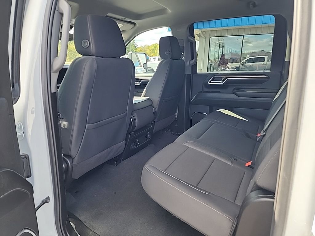 Used 2024 Chevrolet Silverado 2500 LT image 20