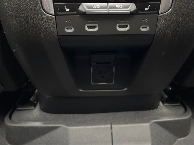 Used 2021 GMC Yukon AT4 w/ AT4 Premium Plus Package image 38
