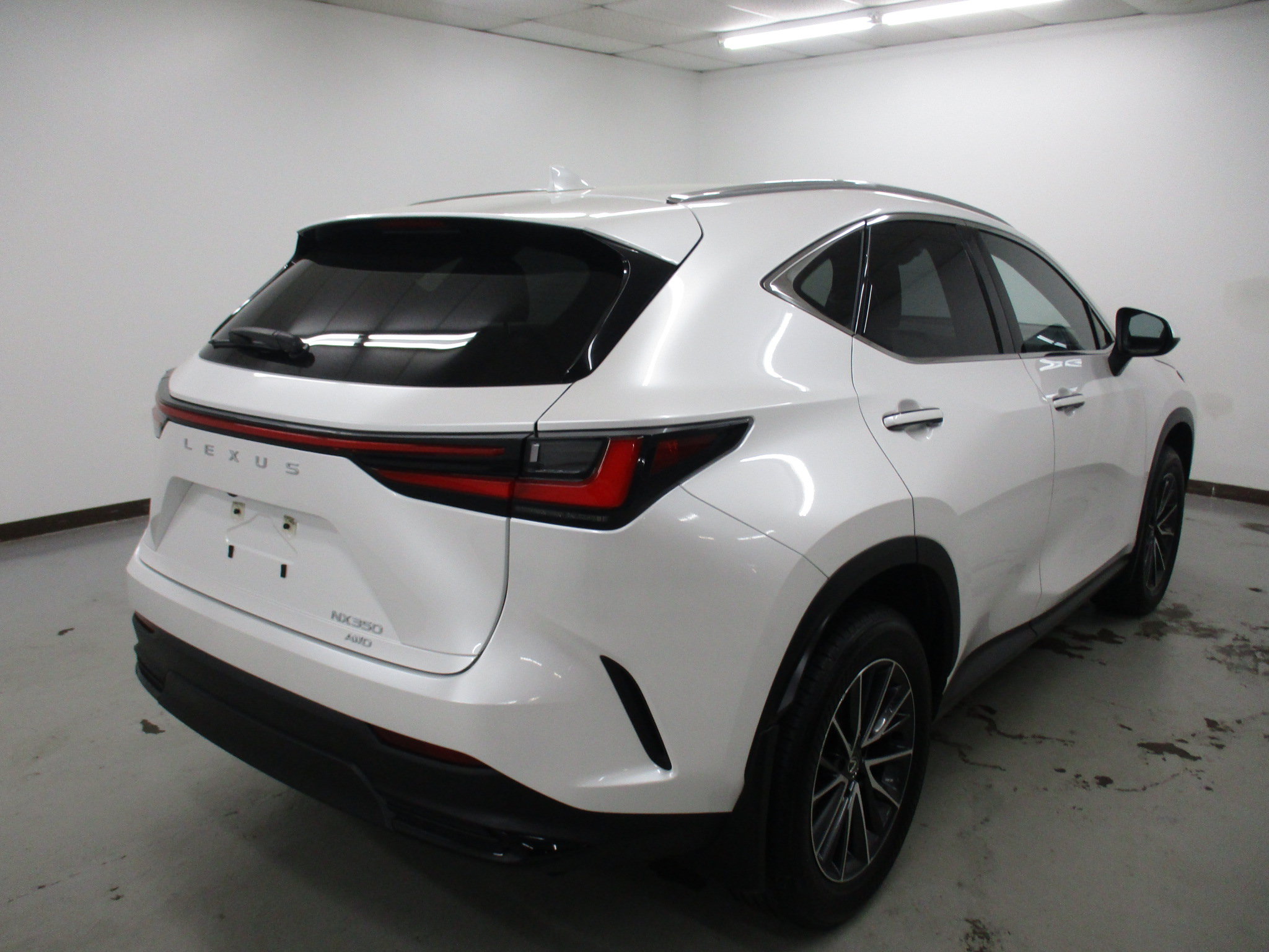 Used 2024 Lexus NX 350 AWD w/ Cold Area Package image 7