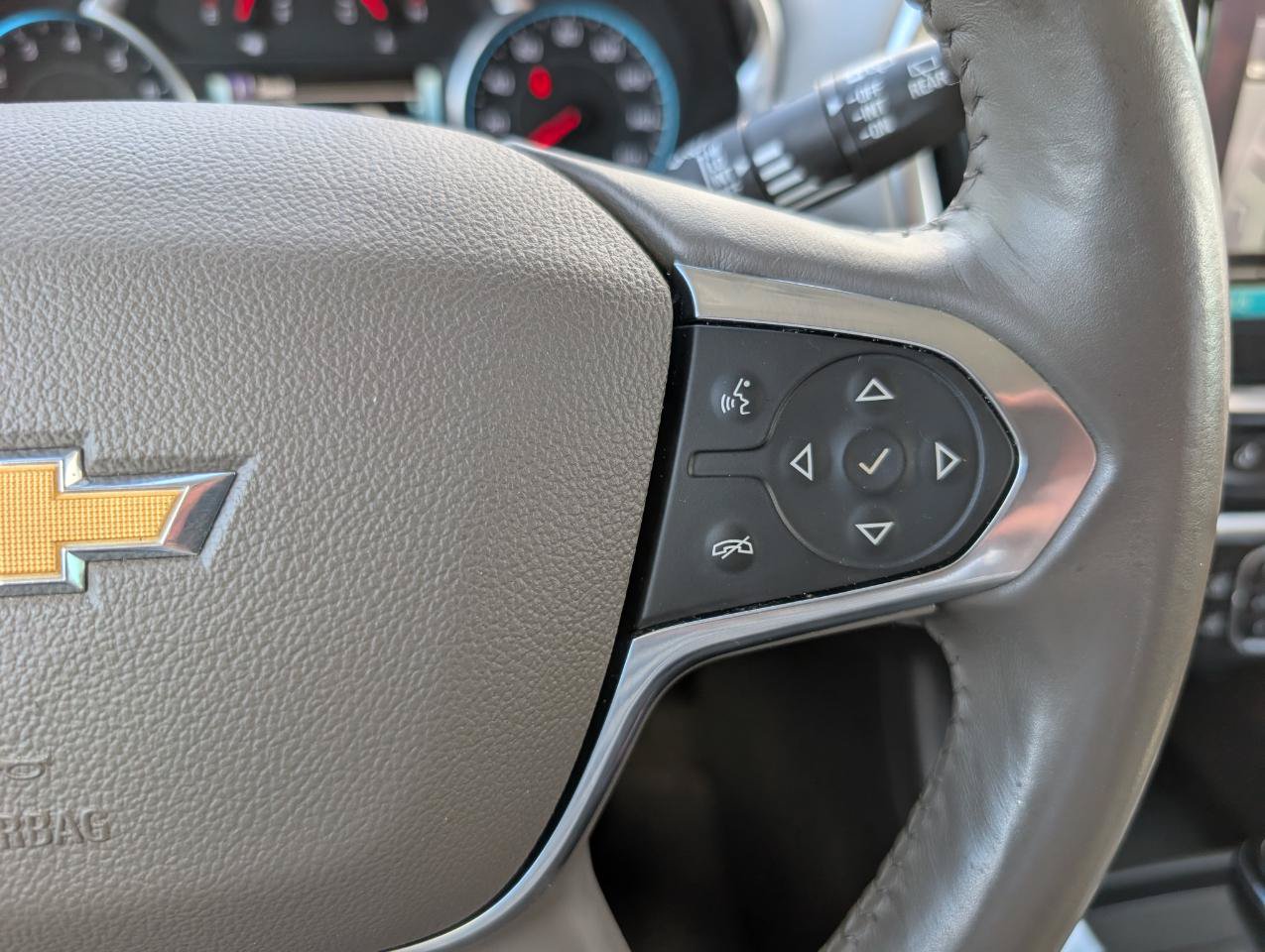 Used 2018 Chevrolet Traverse LT FWD image 22