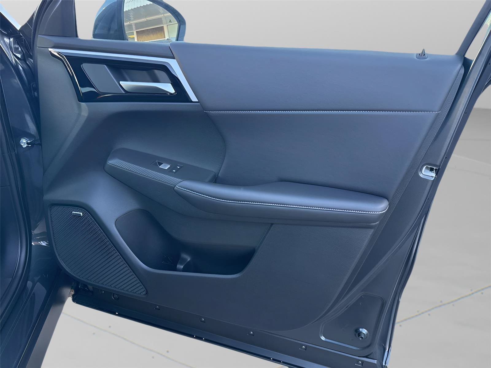 New 2026 Mitsubishi Outlander SE FWD image 33