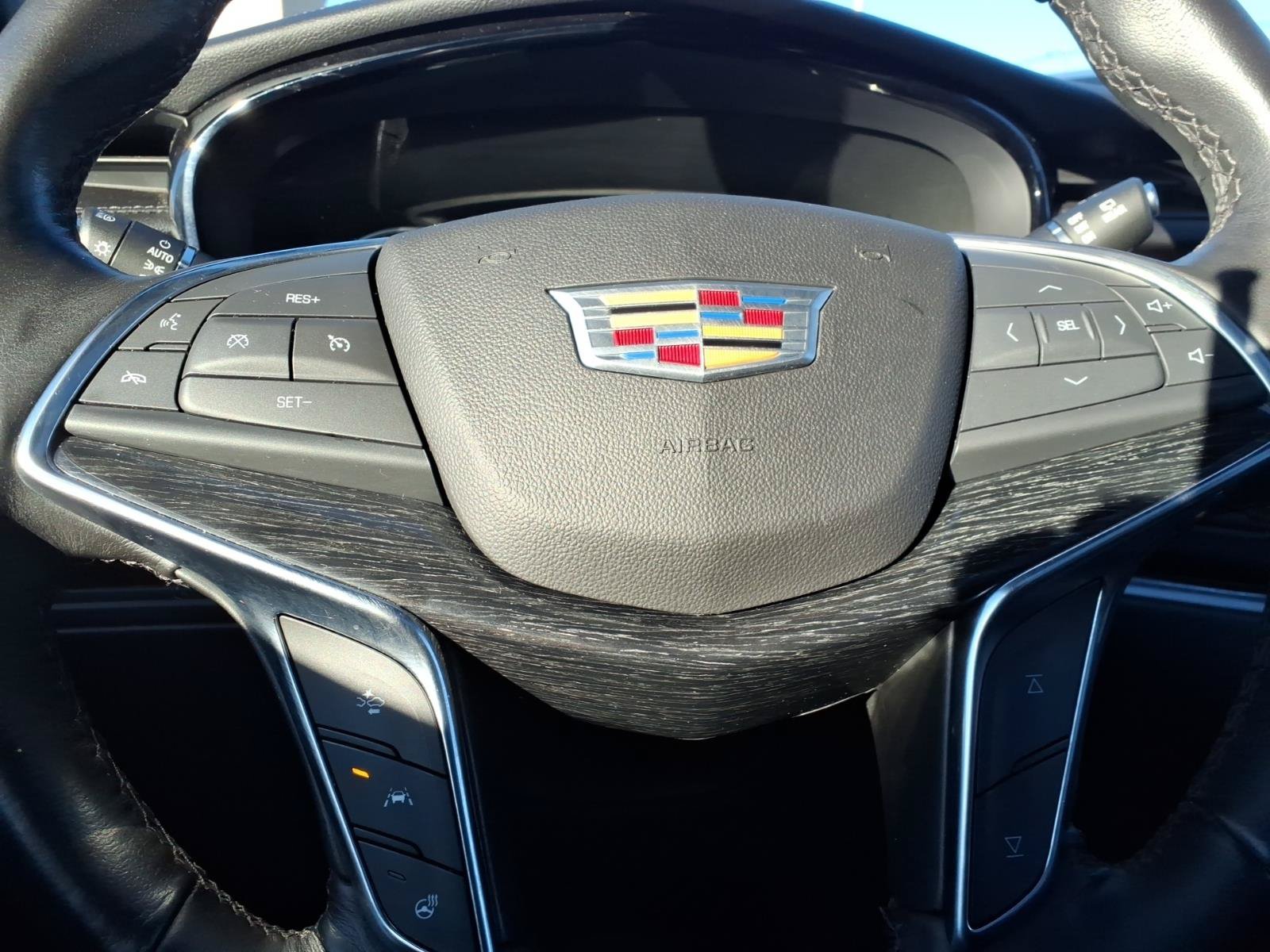 Certified 2023 Cadillac XT5 Premium Luxury FWD image 24