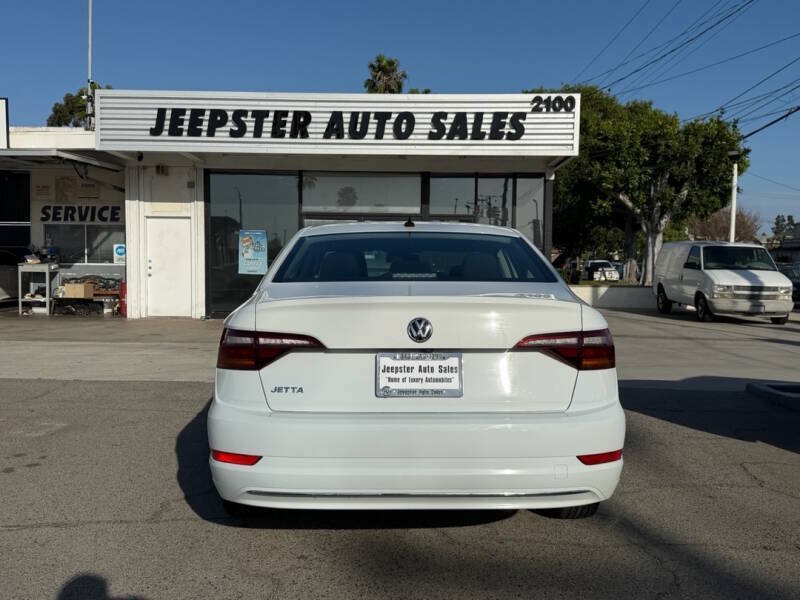 Used 2019 Volkswagen Jetta S w/ Driver Assistance Package FWD image 6