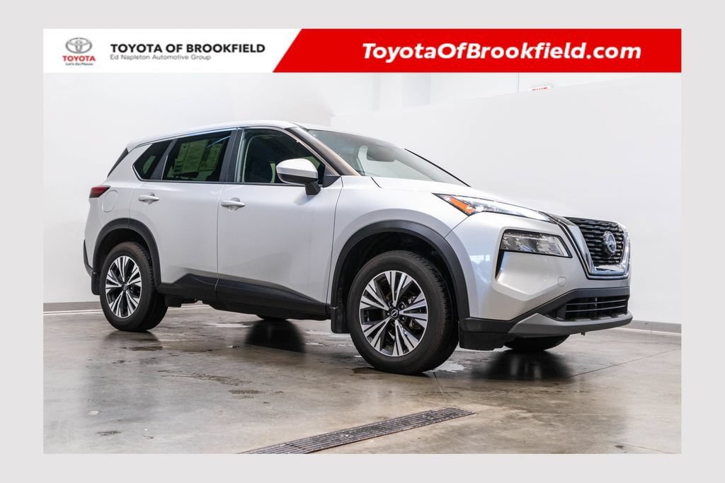 Used 2023 Nissan Rogue SV