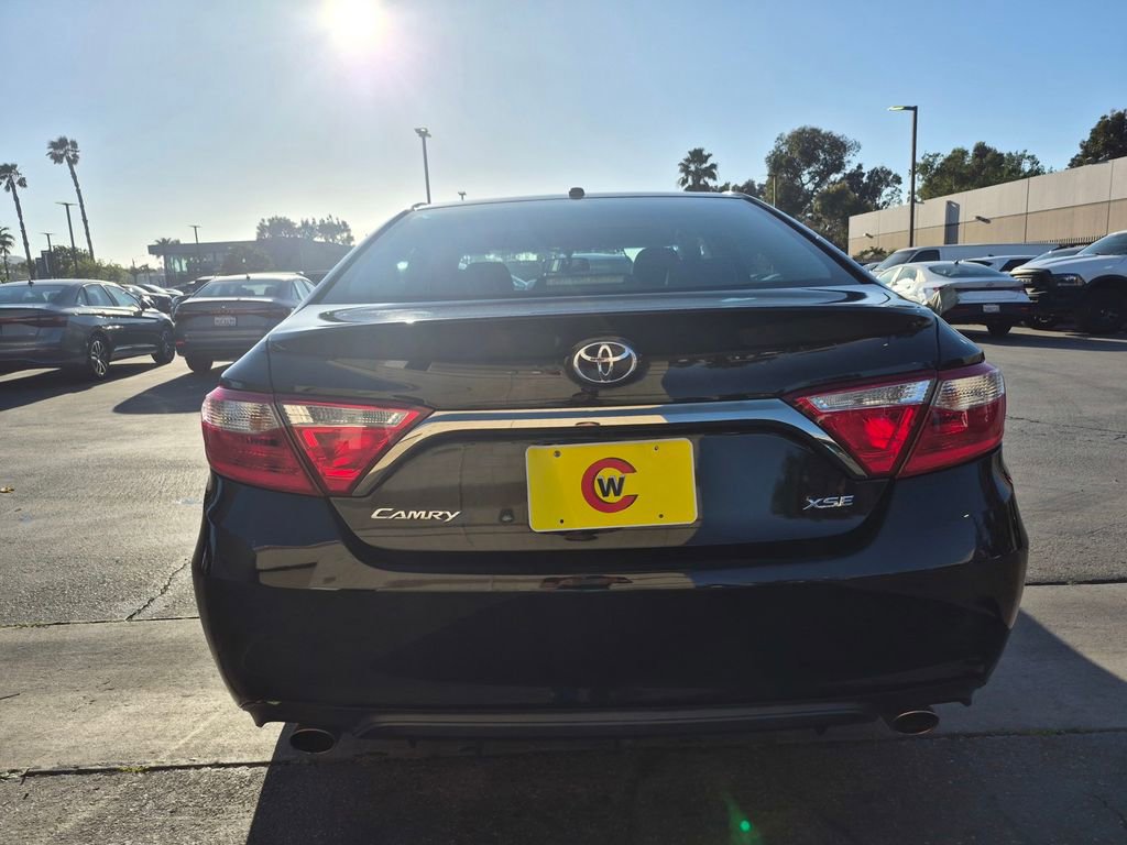 Used 2016 Toyota Camry XSE image 4