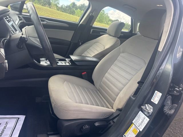 Used 2019 Ford Fusion S image 16