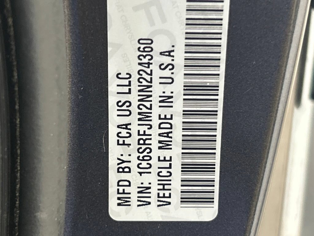 Used 2022 RAM 1500 Laramie AWD/4WD image 44