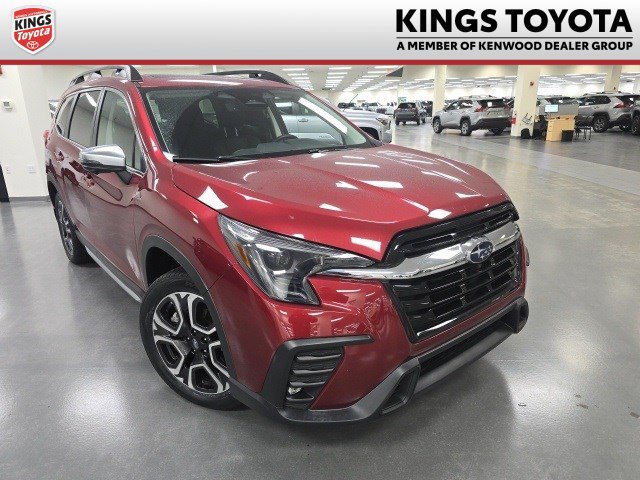Used 2023 Subaru Ascent Limited w/ Technology Package image 1