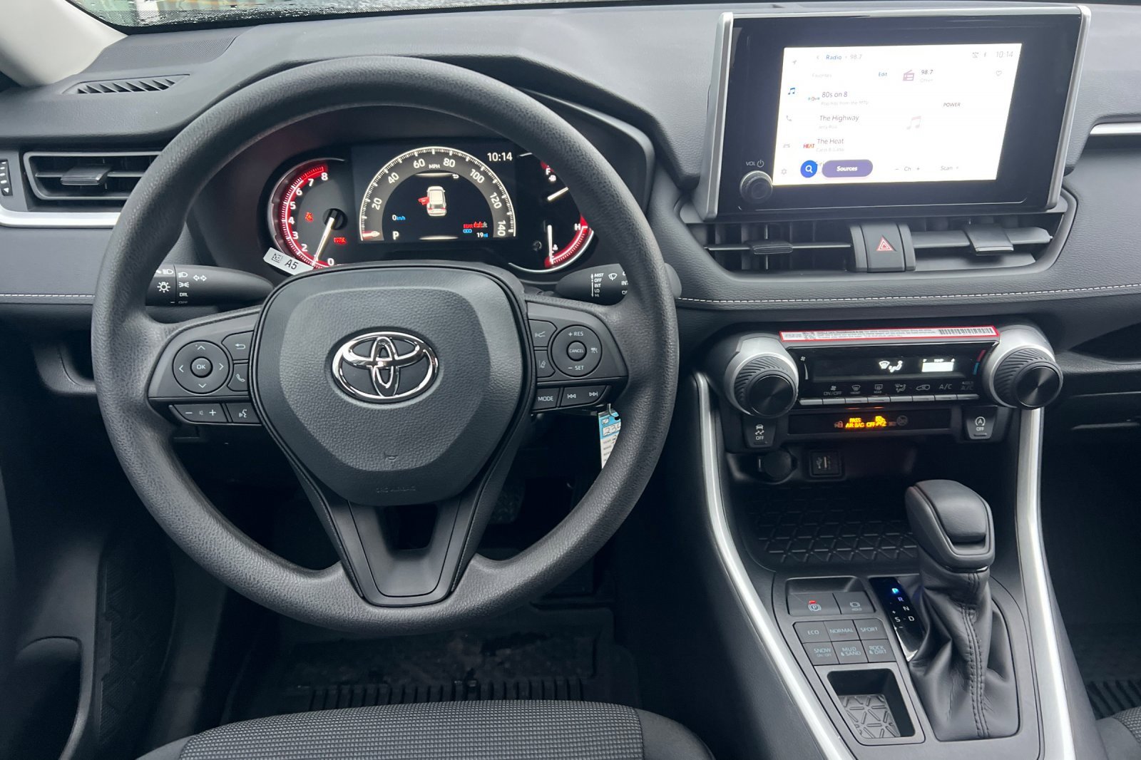 New 2025 Toyota RAV4 LE image 11