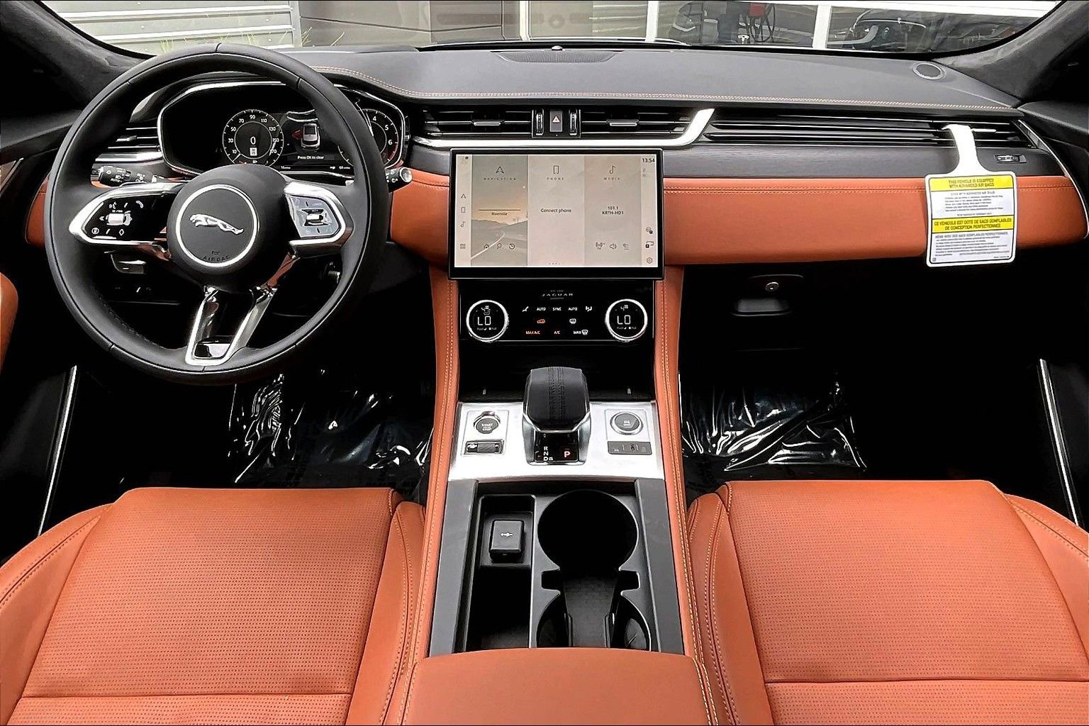 New 2026 Jaguar F-PACE R-Dynamic S image 5