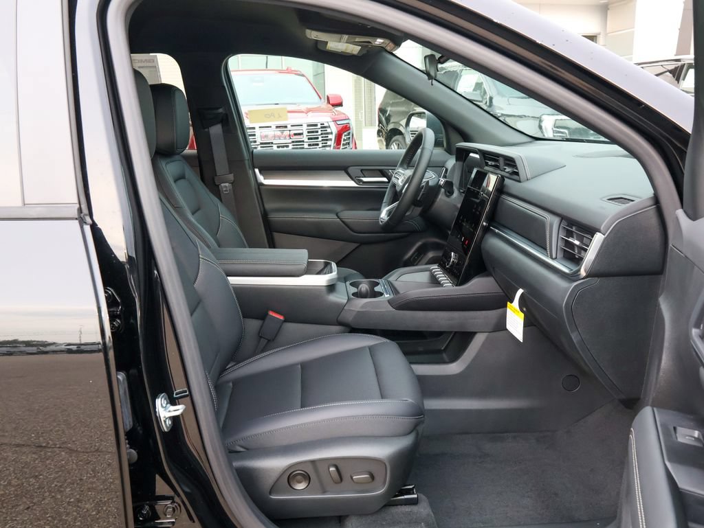 New 2027 GMC Terrain Elevation w/ Elevation Premium Package AWD/4WD image 32