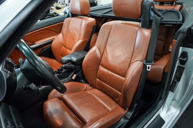 Used 2002 BMW M3 Convertible RWD image 4