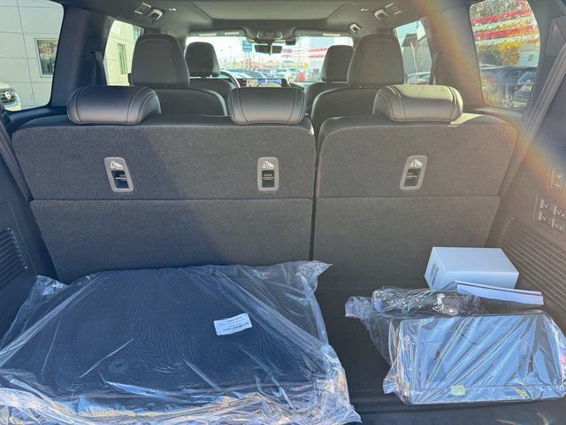 New 2026 Nissan Armada PRO-4X image 10