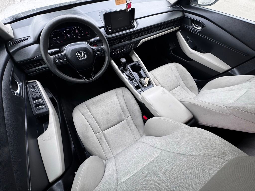 Used 2024 Honda Accord LX image 11