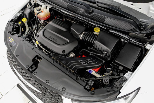 Used 2022 Chrysler Pacifica Limited FWD image 48