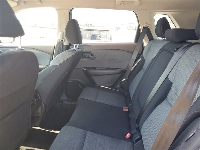 Used 2021 Nissan Rogue S image 9