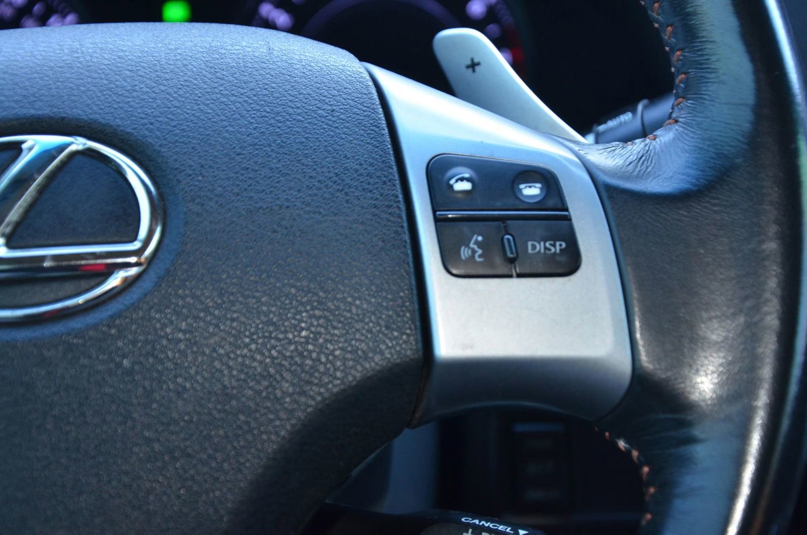 Used 2014 Lexus IS 250C w/ Luxury Package image 39