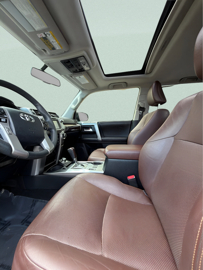 Used 2017 Toyota 4Runner Limited AWD/4WD image 10