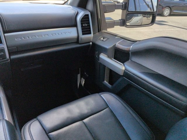 Used 2022 Ford F350 Lariat w/ Lariat Ultimate Package AWD/4WD image 16