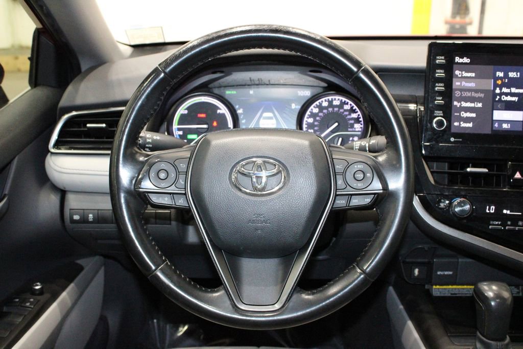 Used 2021 Toyota Camry XSE image 23